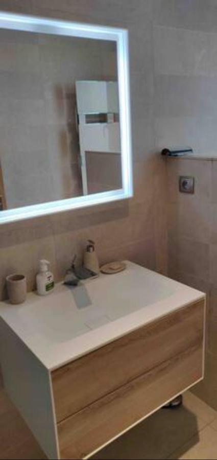 La Maison Du Petit Hutin Реймс Екстериор снимка